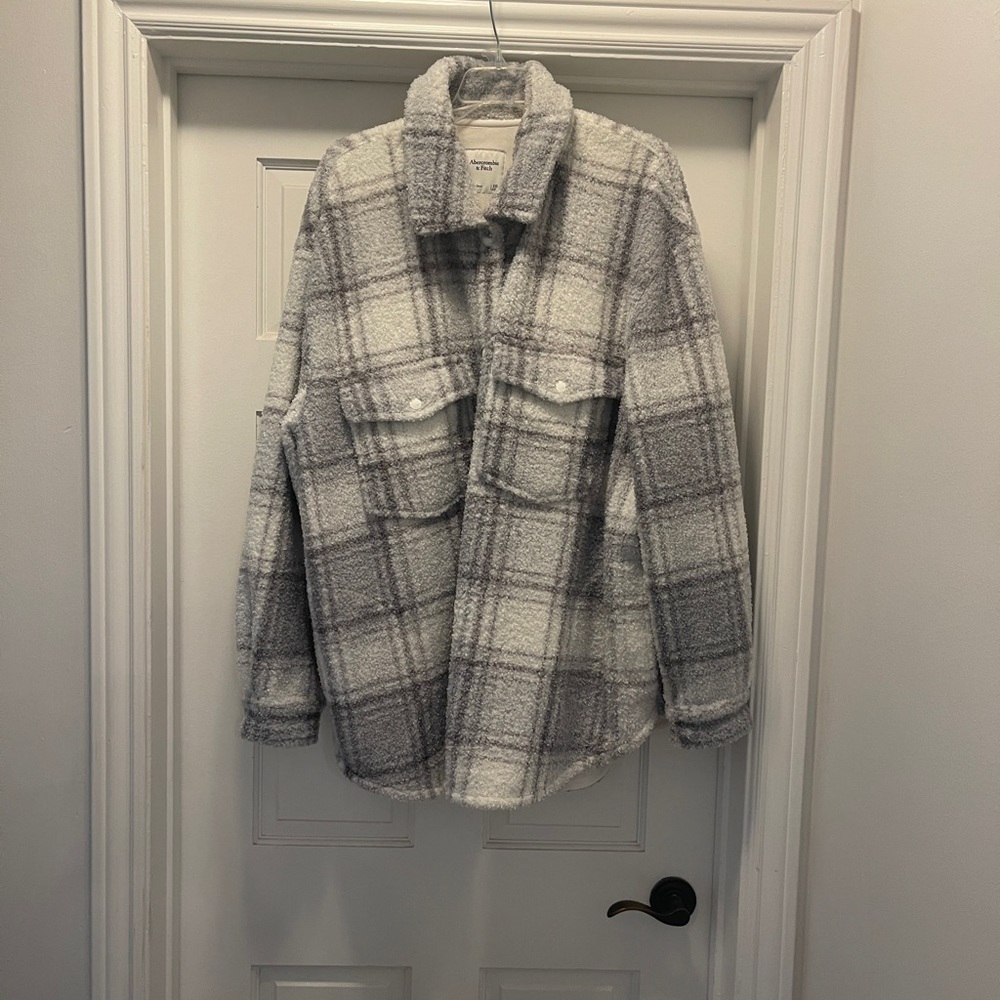 Abercrombie & Fitch Shacket
